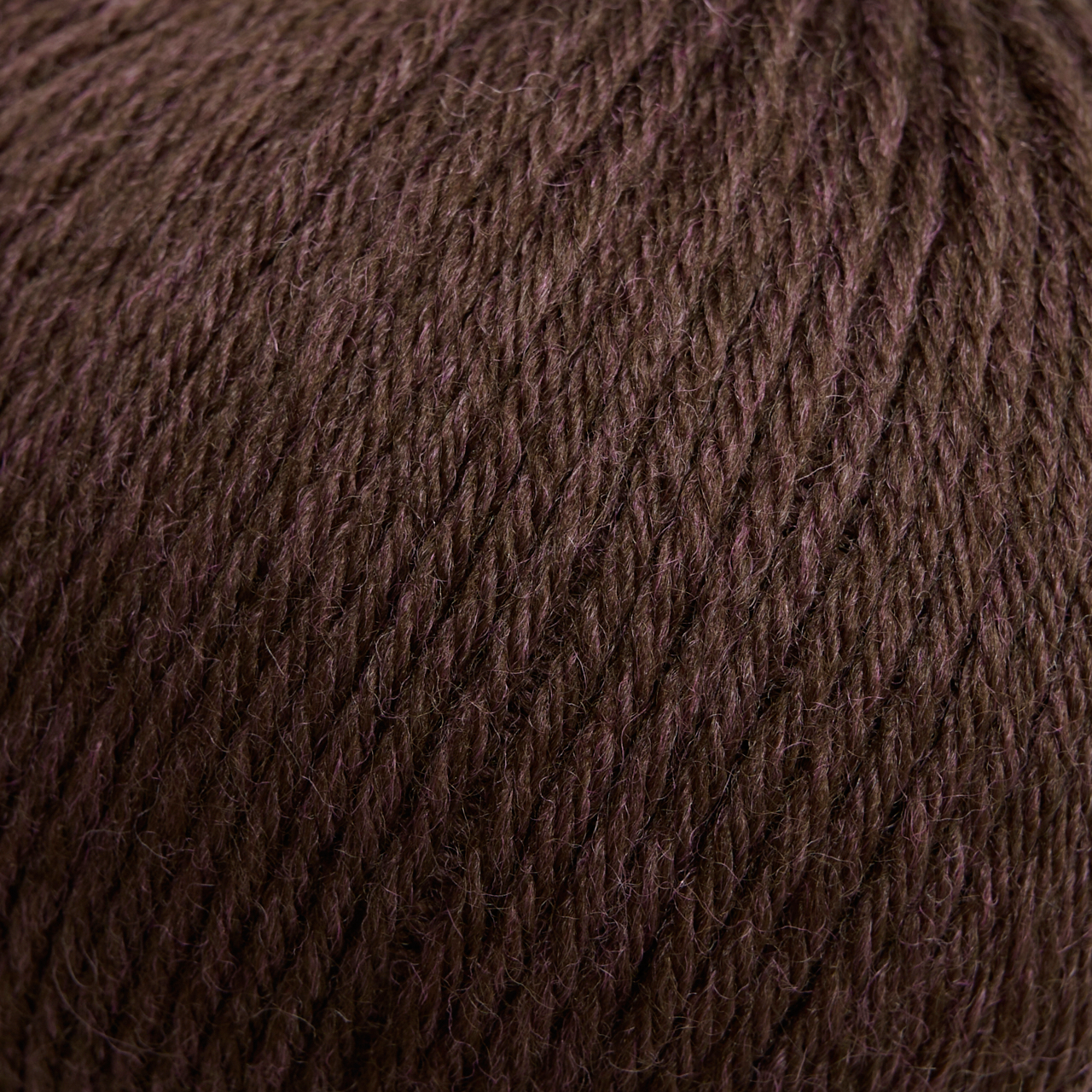 Scarlet Sweater - Strikkekit med garnalternativ (Garn + Opskrift)