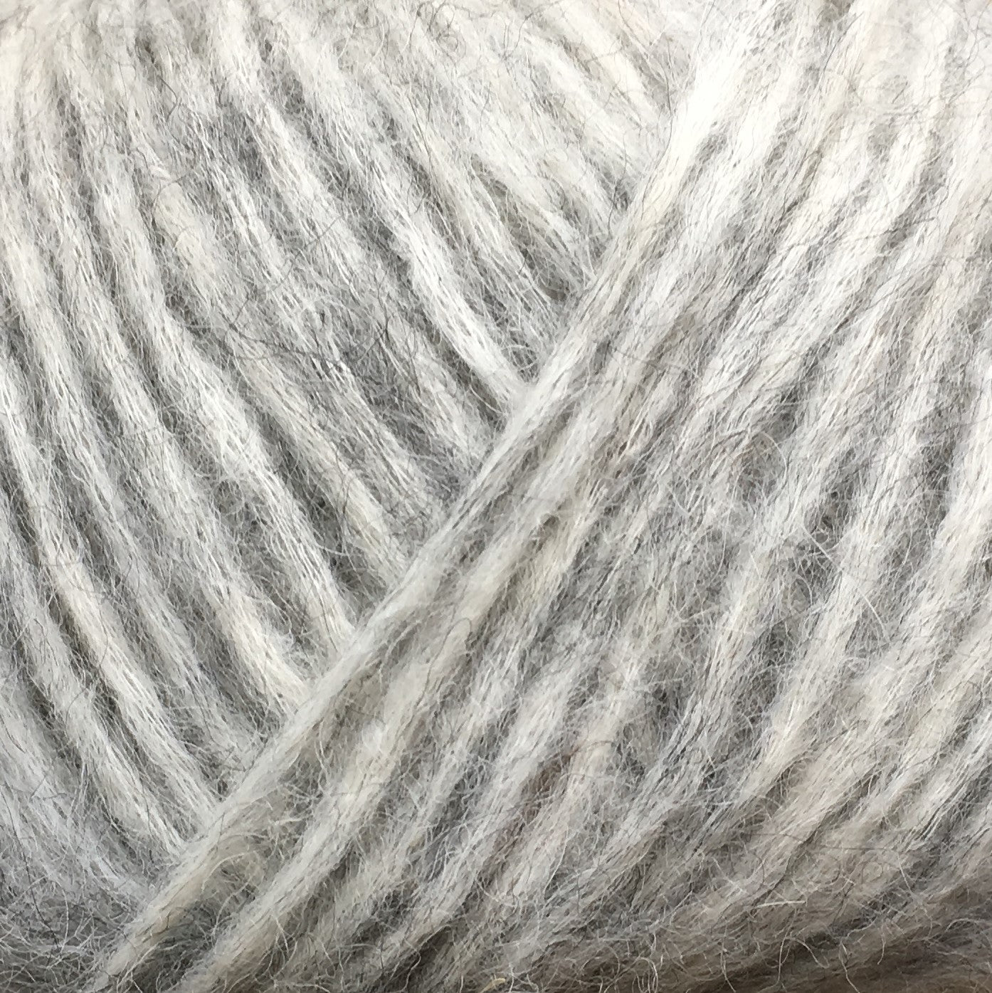 Sunday Sweater u. mohair - Strikkekit (Garn + Opskrift)