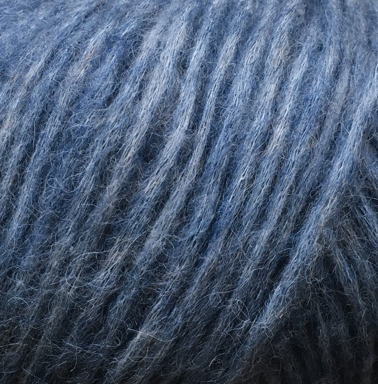 Sunday Sweater u. mohair - Strikkekit (Garn + Opskrift)