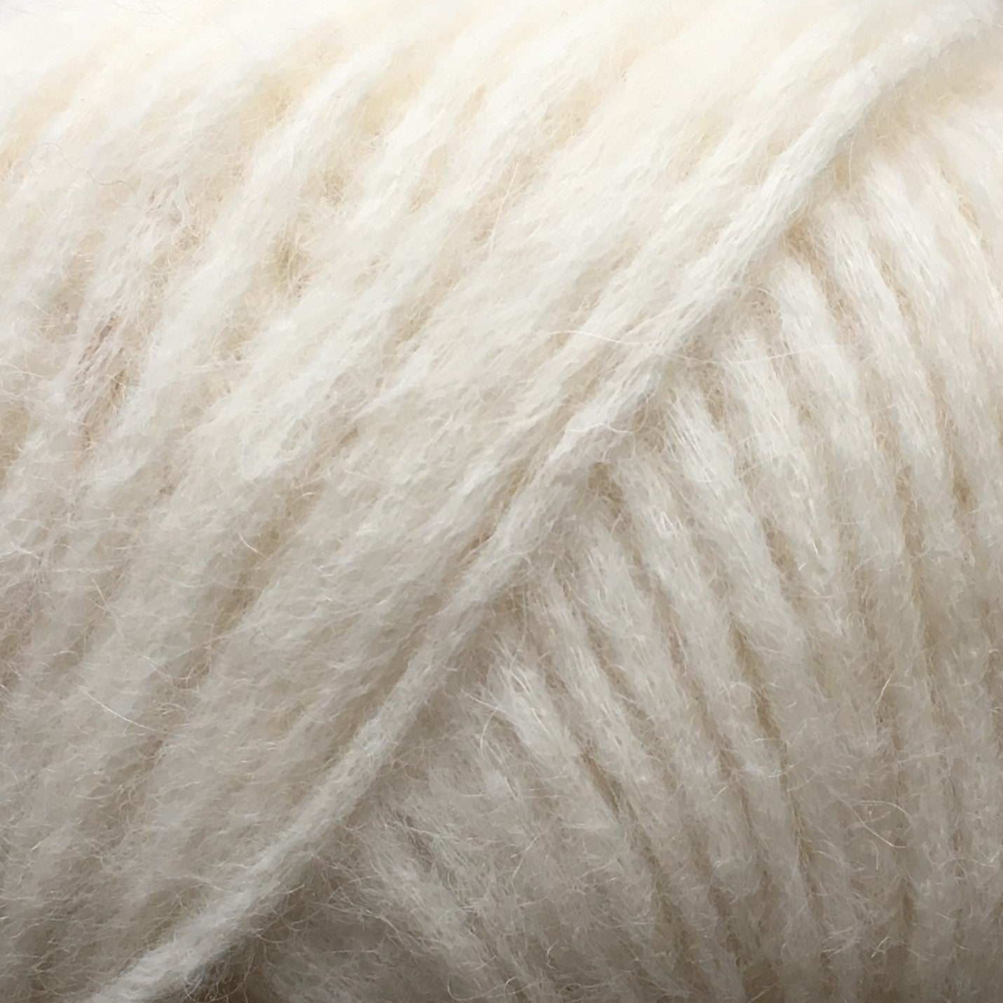 Sunday Sweater u. mohair - Strikkekit (Garn + Opskrift)