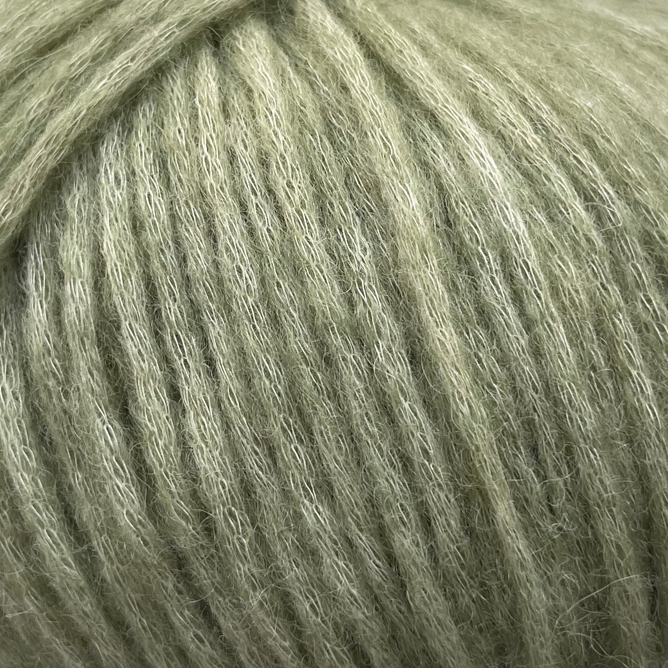 Sunday Sweater u. mohair - Strikkekit (Garn + Opskrift)