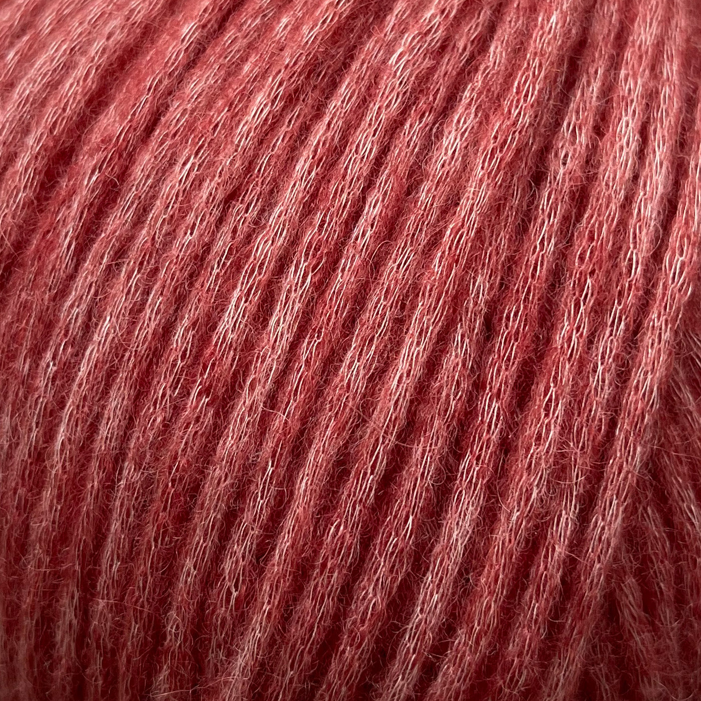 Sunday Sweater u. mohair - Strikkekit (Garn + Opskrift)