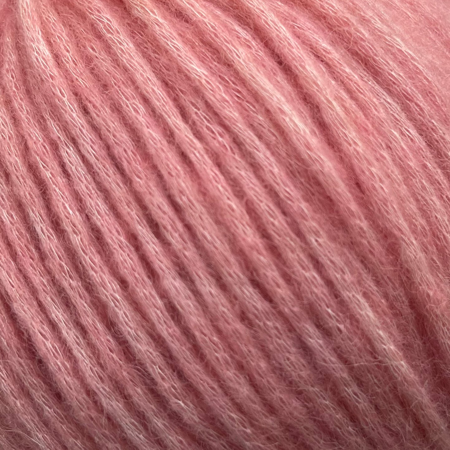 Sunday Sweater u. mohair - Strikkekit (Garn + Opskrift)