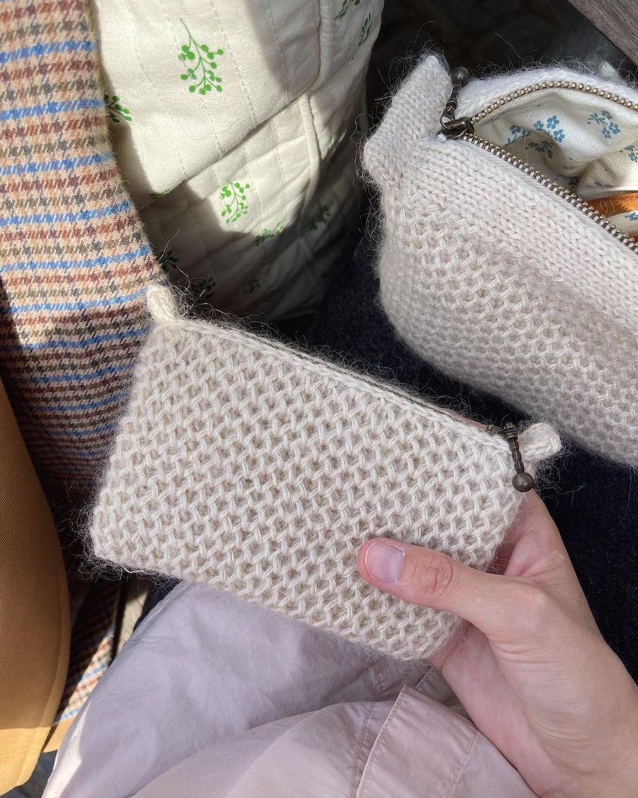 Honey Purse - PetiteKnit Opskrift