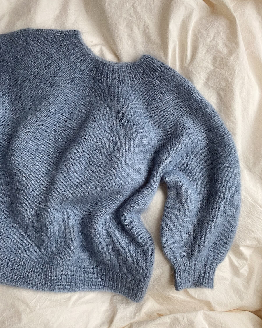 Novice Sweater Mohair Edition - PetiteKnit Opskrift