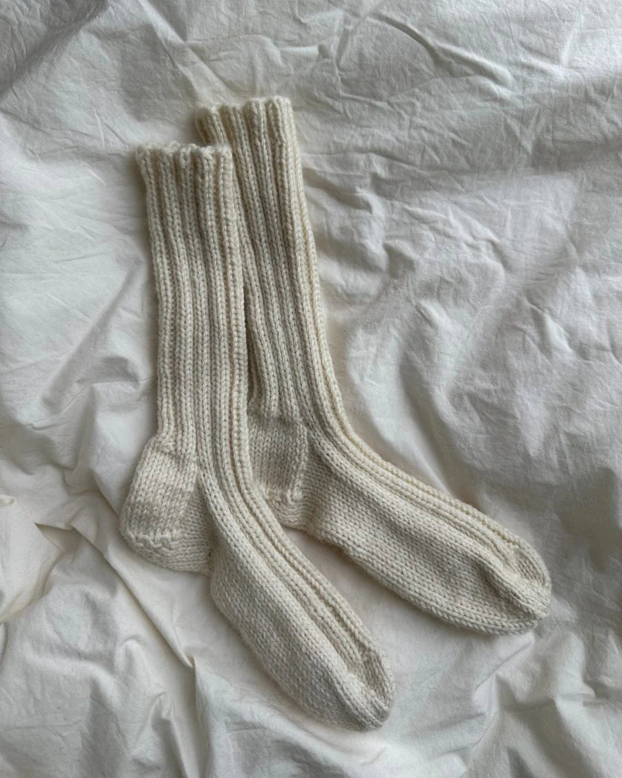 Sunday Socks Junior - PetiteKnit Opskrift