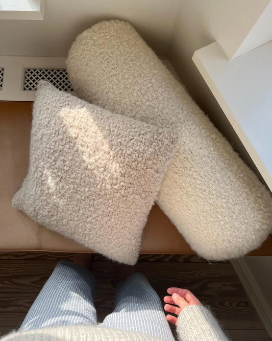 Teddy Pillow - PetiteKnit Opskrift