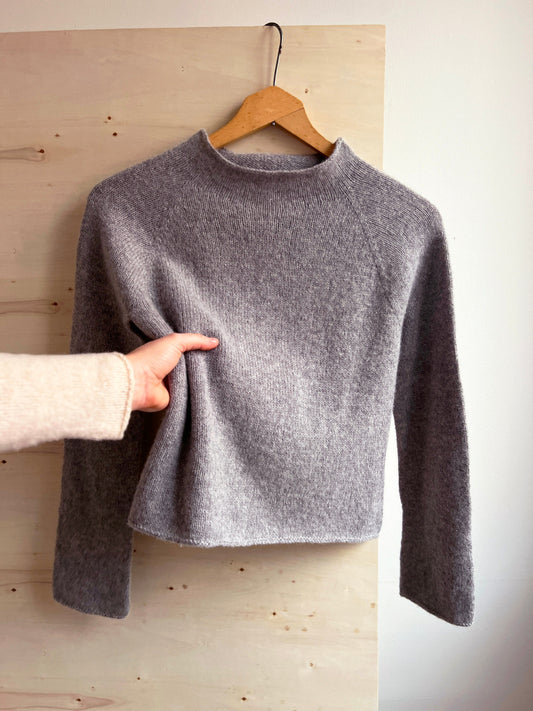 Lun Lenibluse - Strikkekit (Garn + Opskrift)