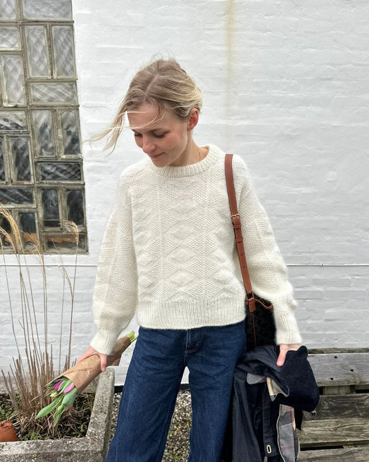 Esther Sweater - PetiteKnit Opskrift