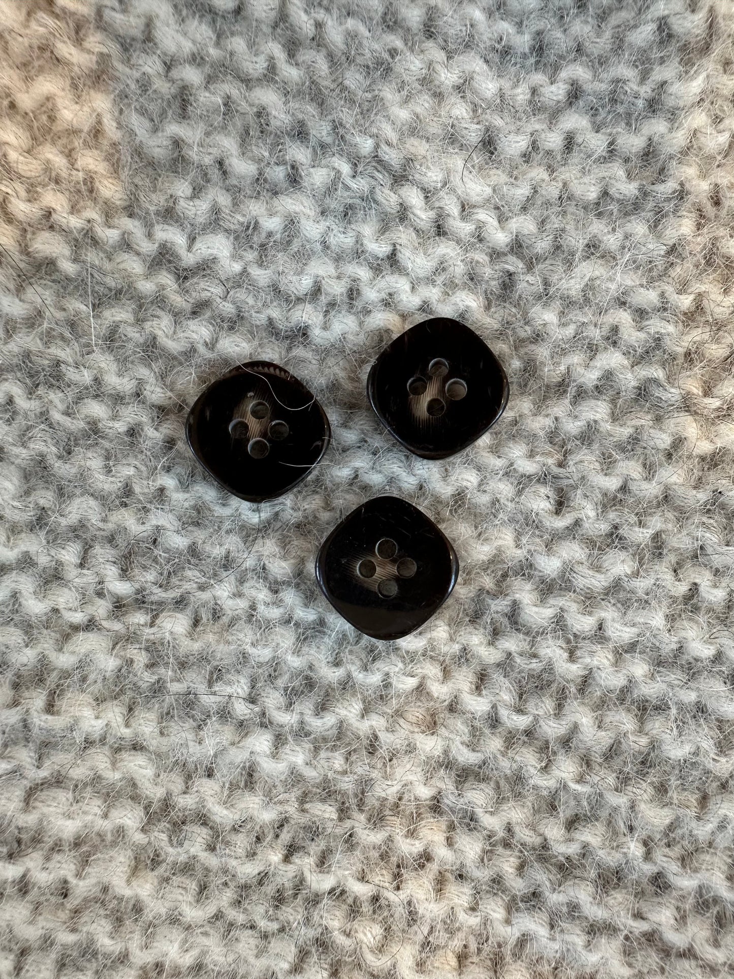 Sort knap firkantet - 15 mm