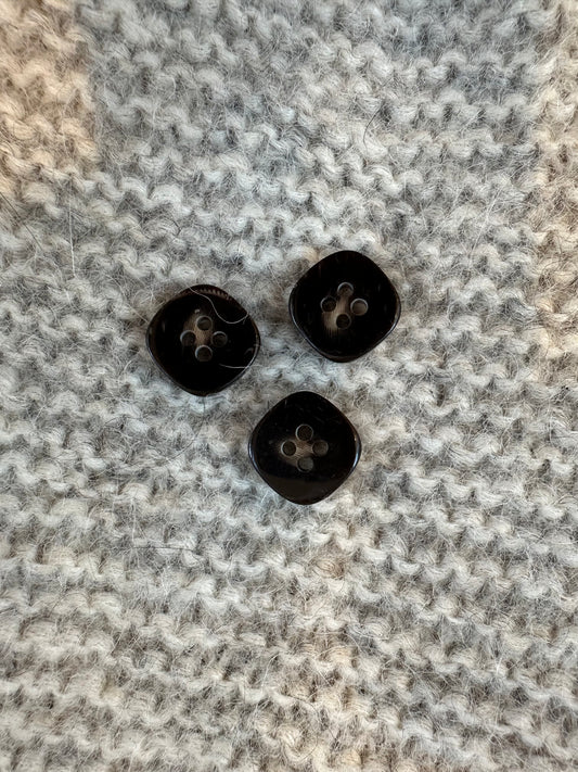 Sort knap firkantet - 15 mm