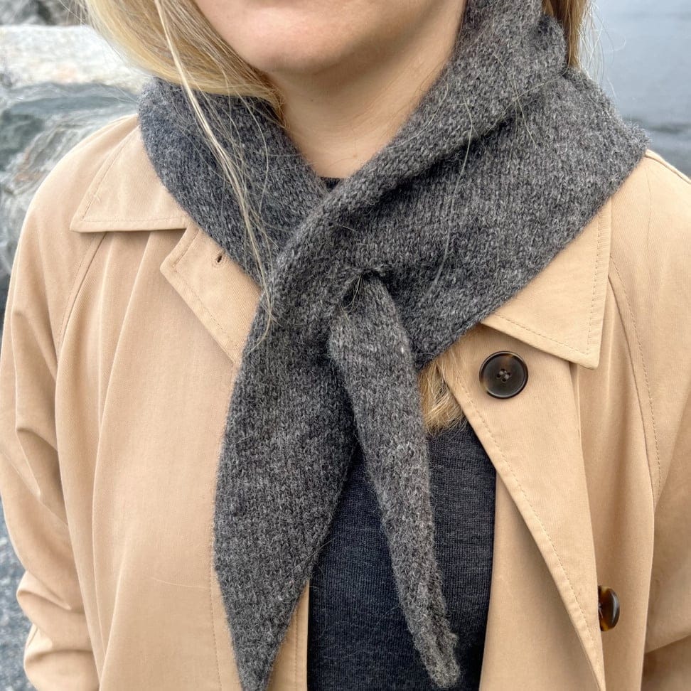 Magdalenasjal - Strikkekit (Garn + Opskrift)