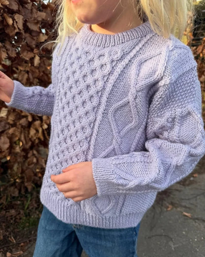 Dagmar Sweater Junior - PetiteKnit Opskrift