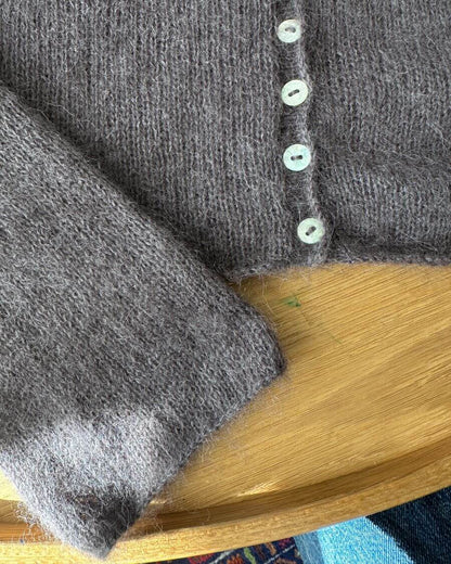 Ivy Cardigan - PetiteKnit Opskrift