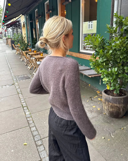 Ivy Cardigan - PetiteKnit Opskrift