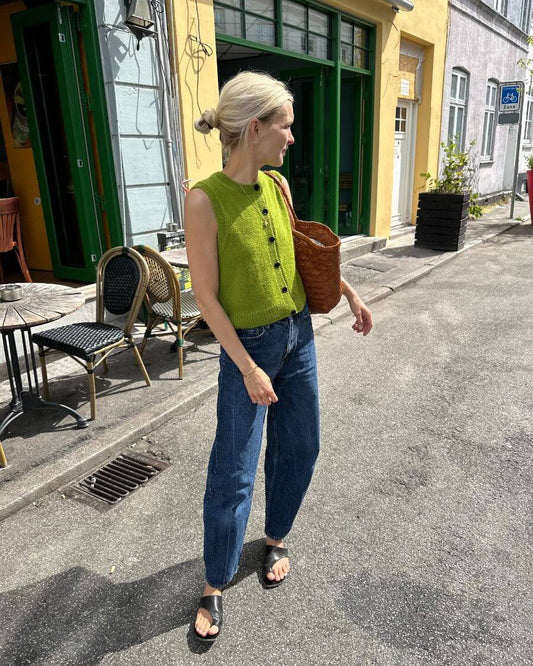 Maggie Vest - PetiteKnit Opskrit