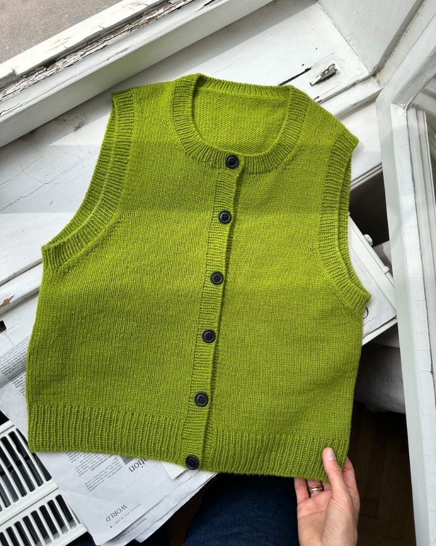 Maggie Vest - PetiteKnit Opskrit