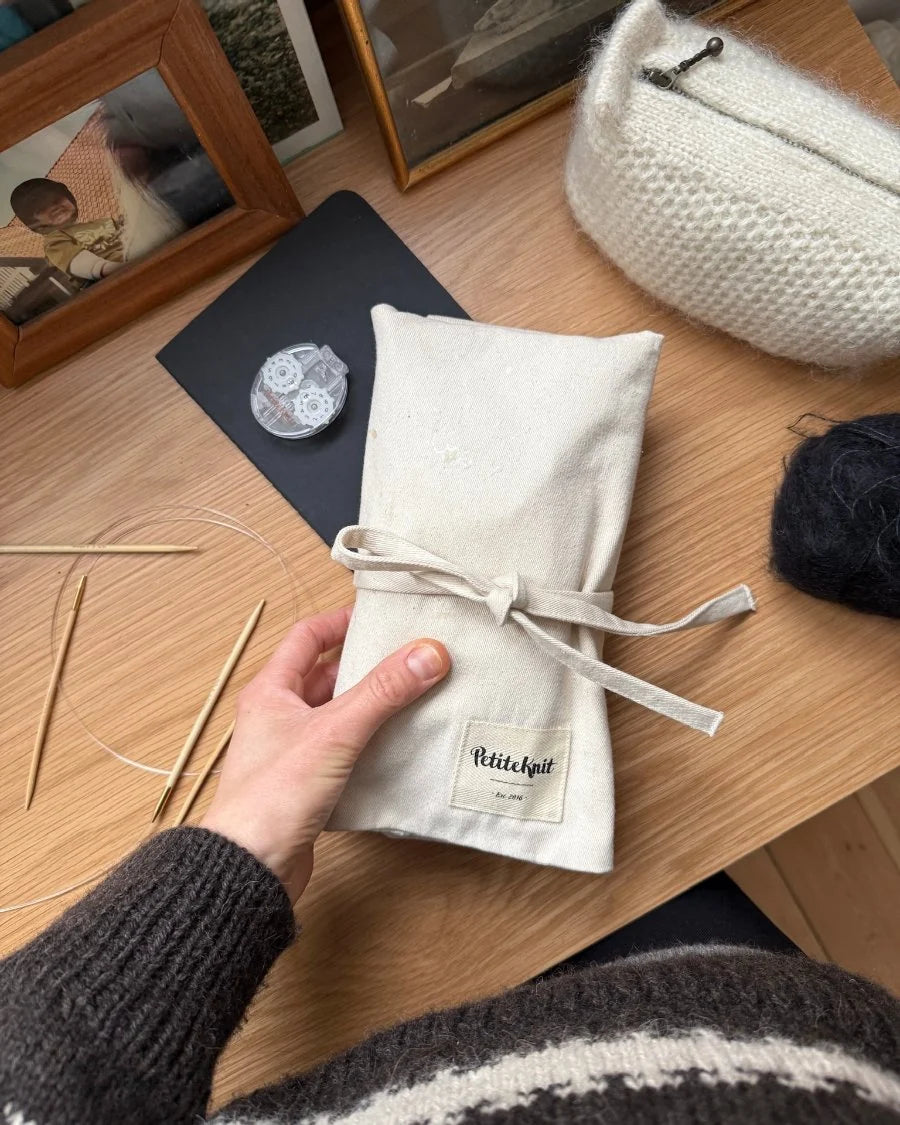 Knitter's Needle Case - Rundpinde