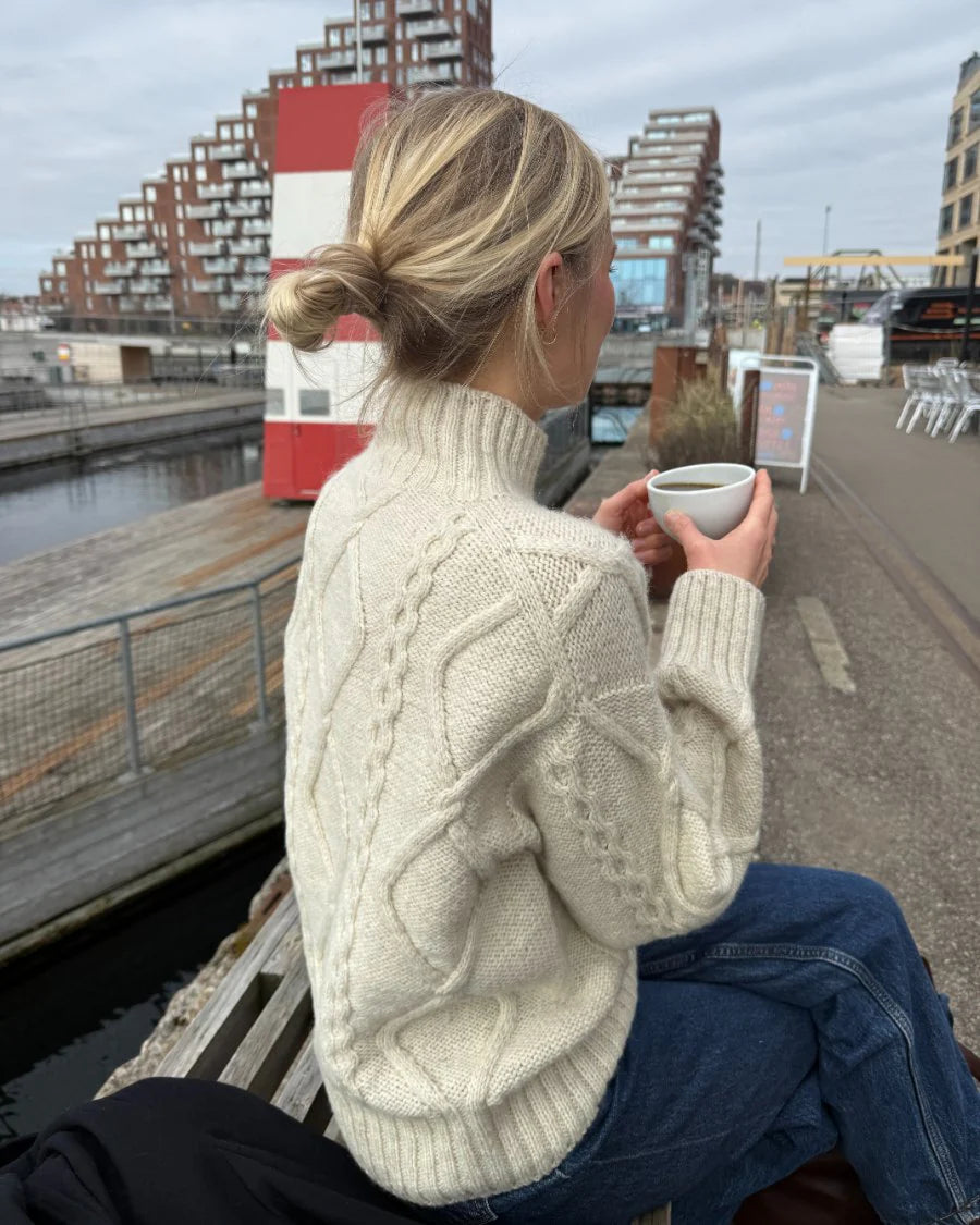 Saga Sweater - PetiteKnit Opskrift
