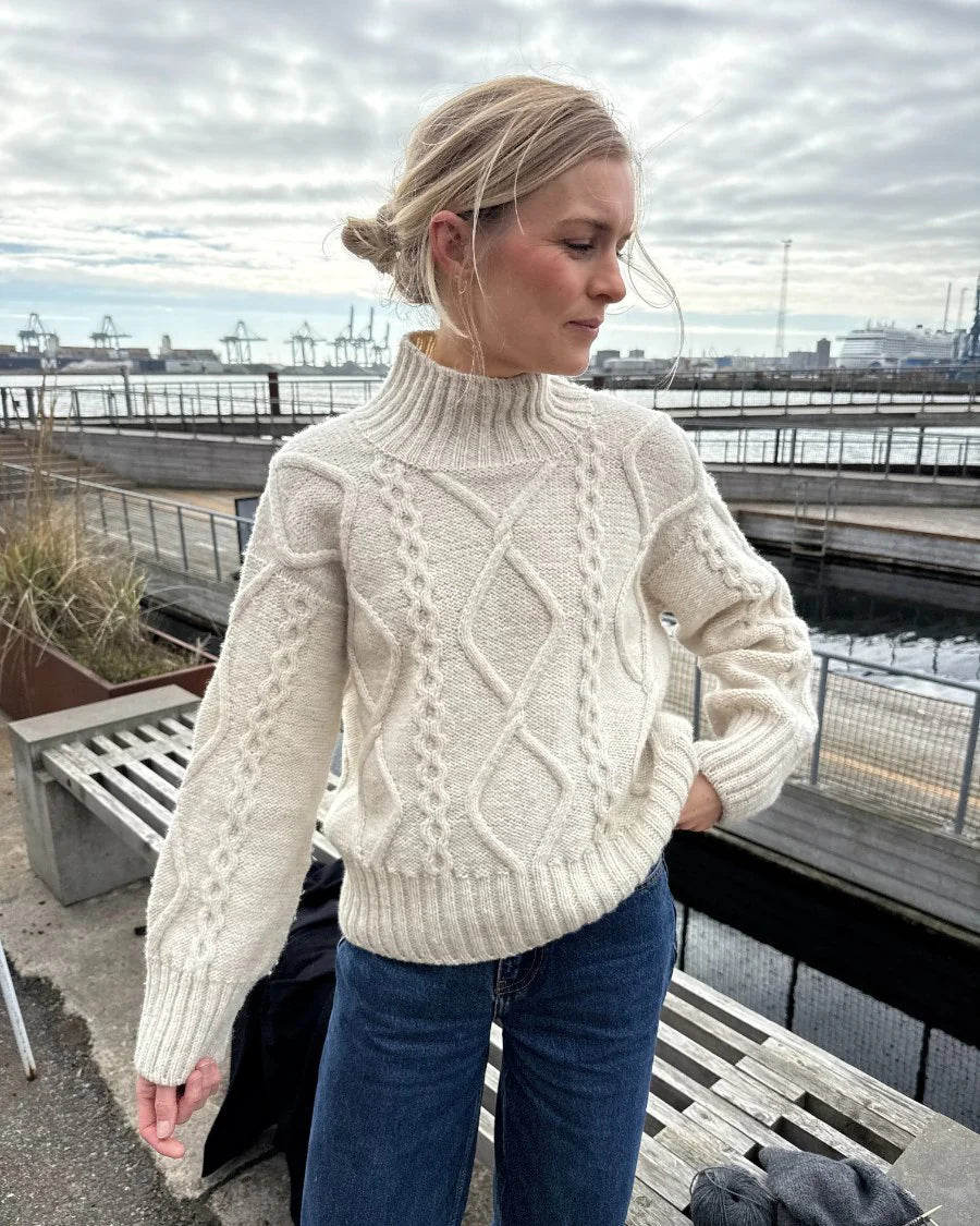 Saga Sweater - PetiteKnit Opskrift