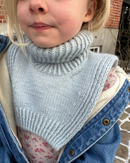 Terrazzo Neck Junior - PetiteKnit Opskrift