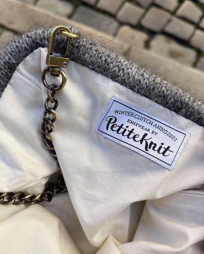 Winter Clutch - PetiteKnit Opskrift